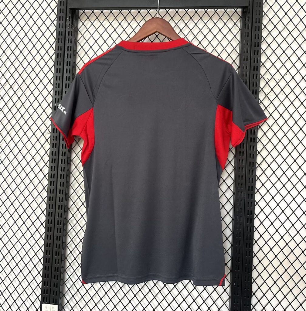Olympiacos 2025-26 Tercera camiseta