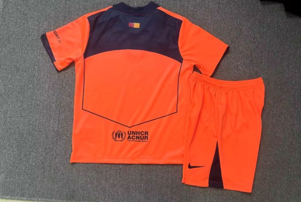 Niños Barcelona 2025 Tercera Kit