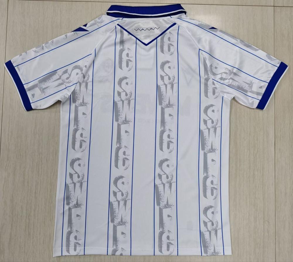 Sheffield Wednesday 2025-26 Tercera camiseta