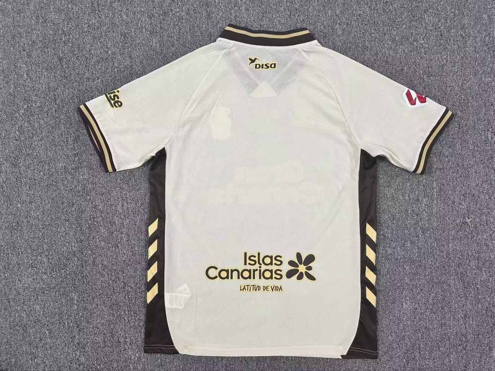Las Palmas 2025-26 Tercera camiseta