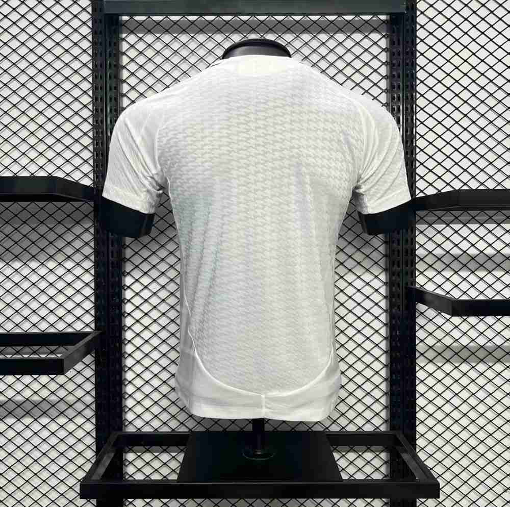 Real Madrid 2024-25 Camiseta local versión jugador