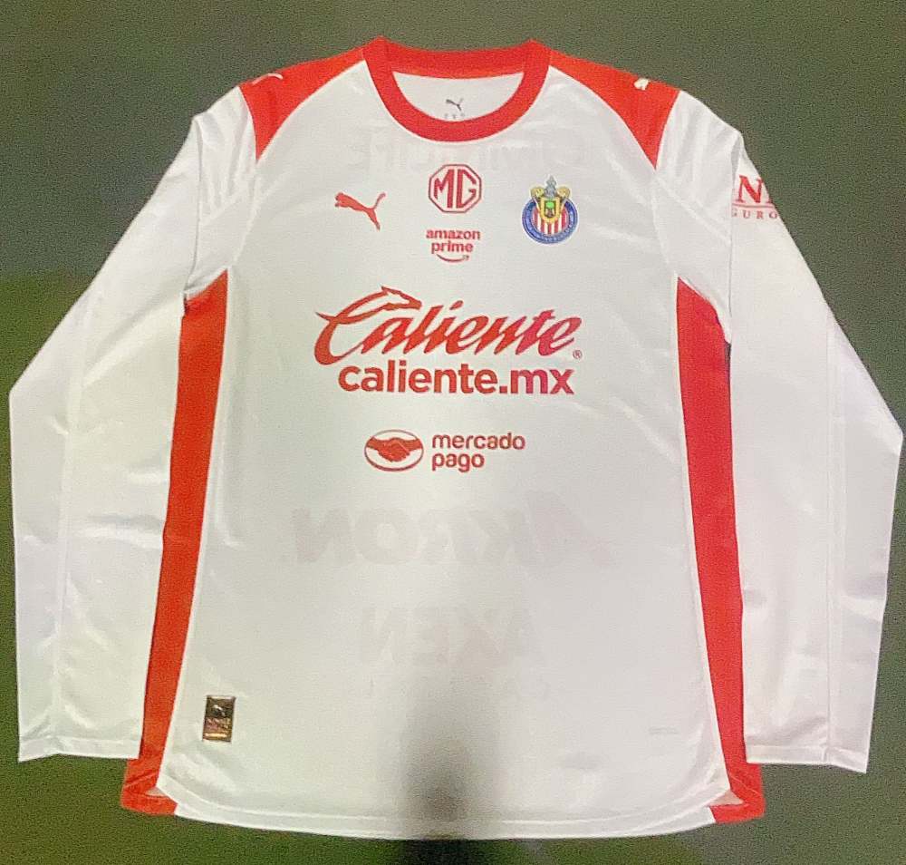 Chivas Guadalajara 2025-26 Goalkeeper Versión jugador Camiseta de manga larga
