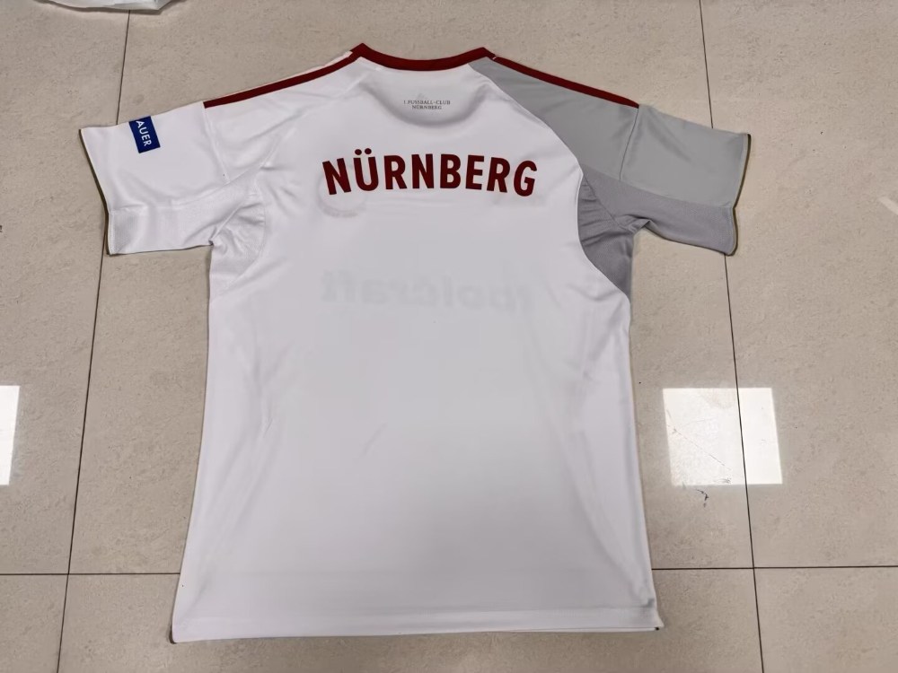 1. FC Nürnberg 2025-26 Camiseta visitante