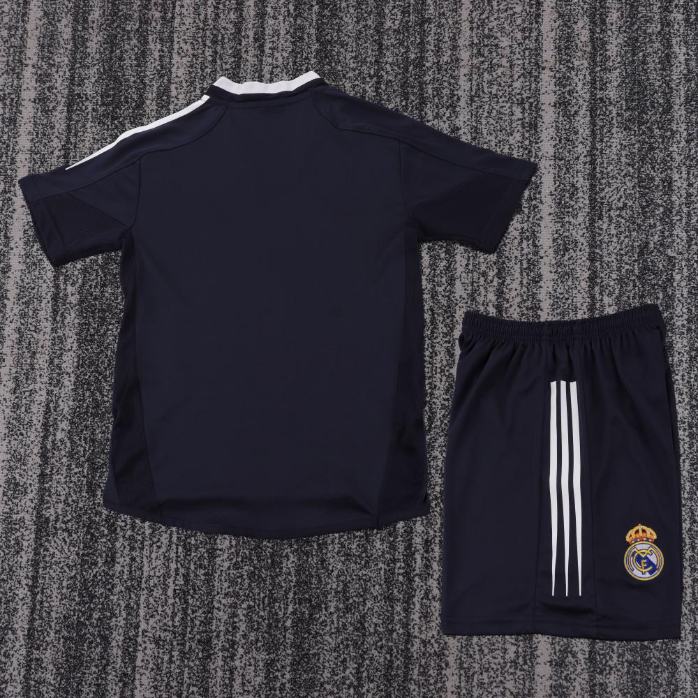 Niños Real Madrid 2004-05 Visitante Kit
