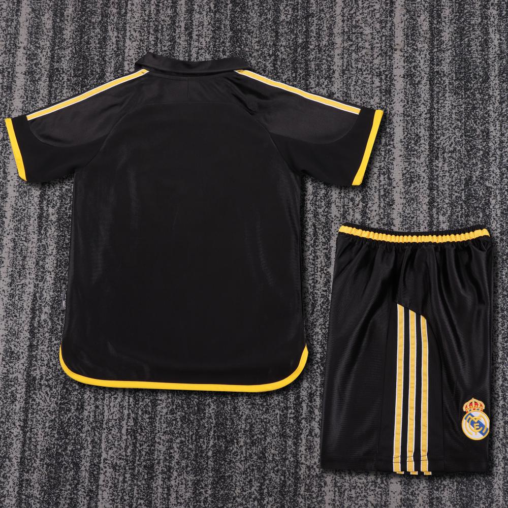 Niños Real Madrid 1999-01 Visitante Kit