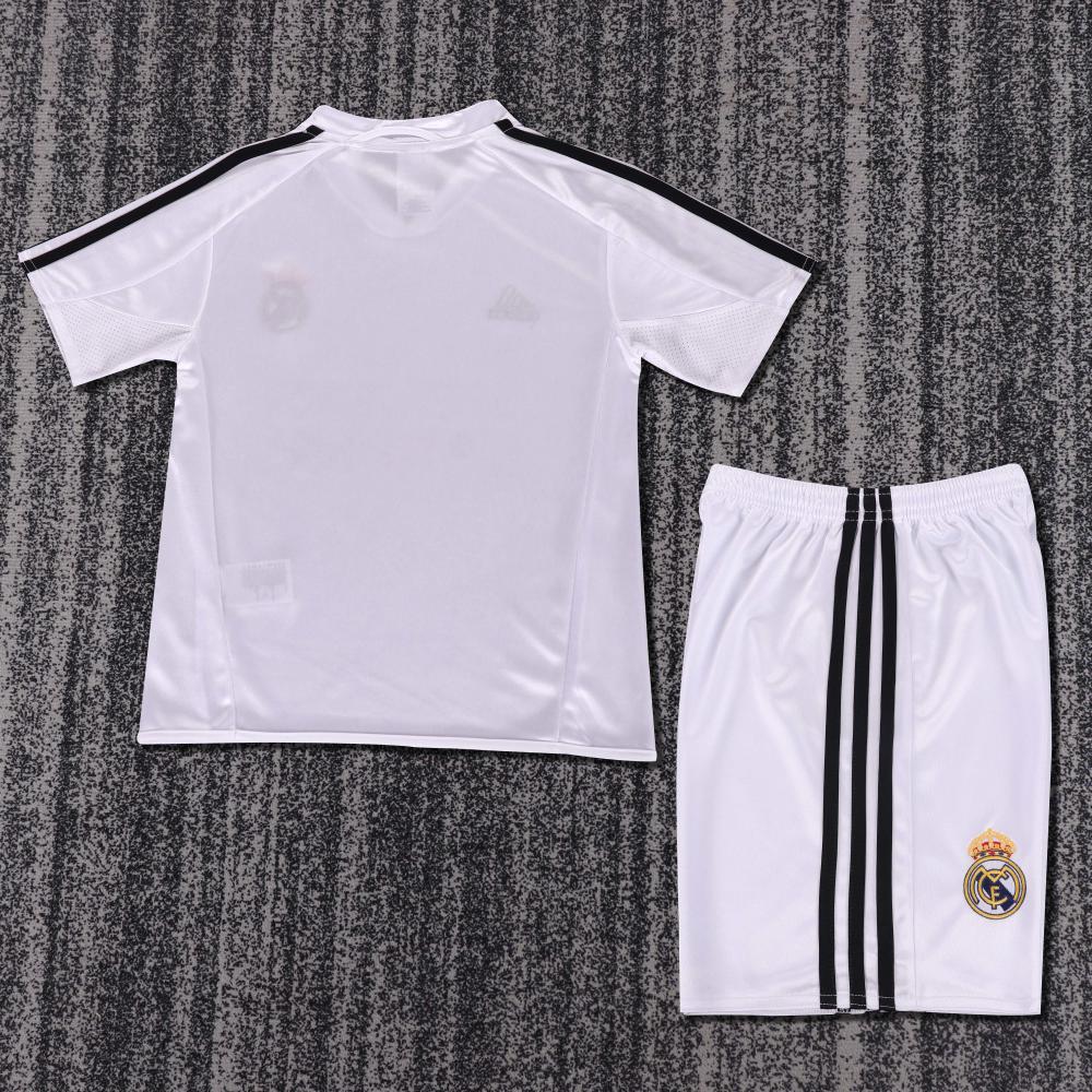 Niños Real Madrid 2004-05 Local Kit