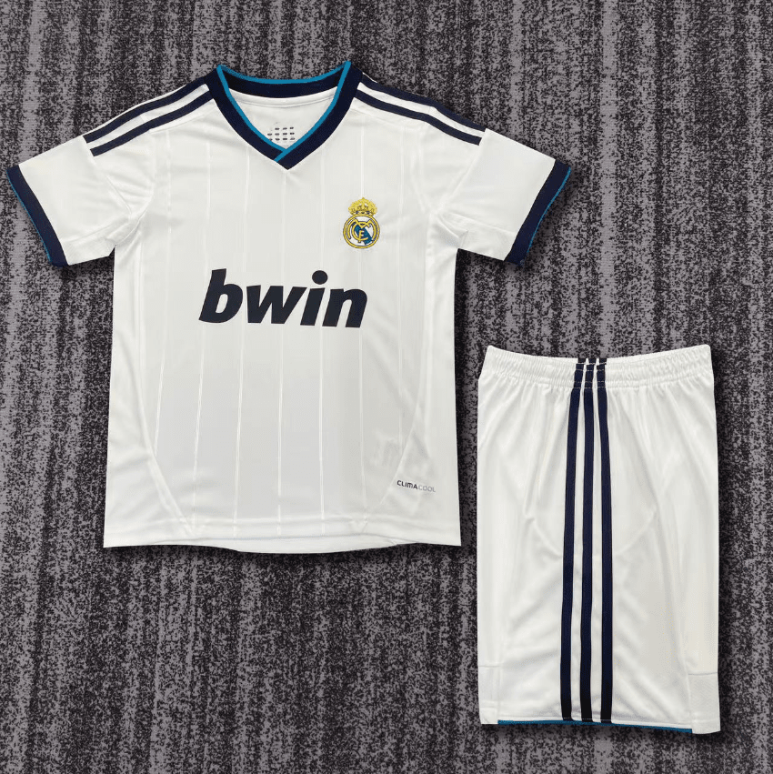 Niños Real Madrid 2012-13 Local Kit