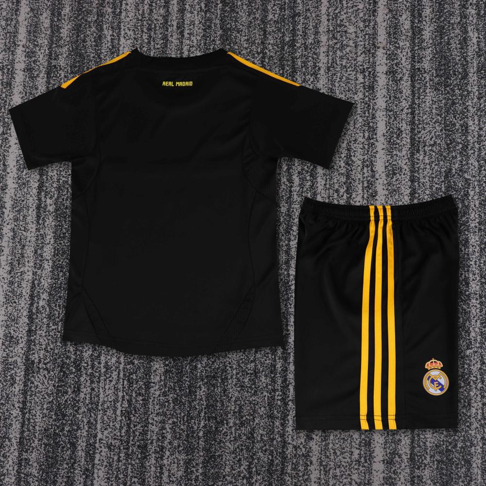 Niños Real Madrid 2011-12 Goalkeeper Kit