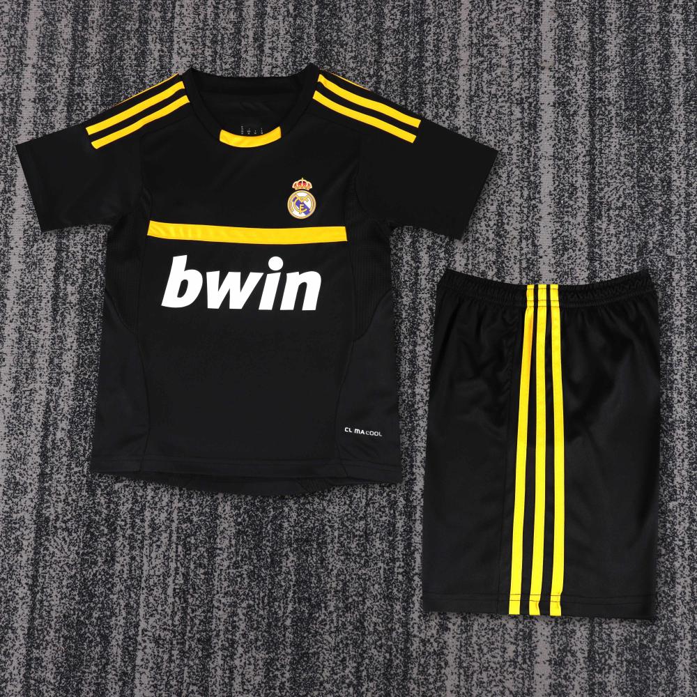 Niños Real Madrid 2011-12 Goalkeeper Kit