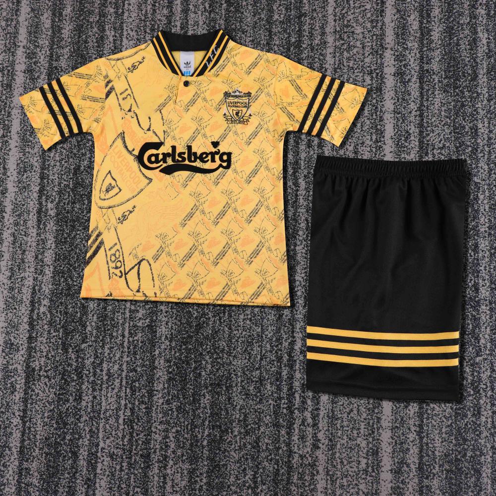Niños Liverpool 1994-96 Tercera Kit