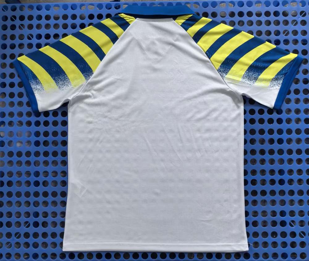 Parma 2025-26 Tercera camiseta