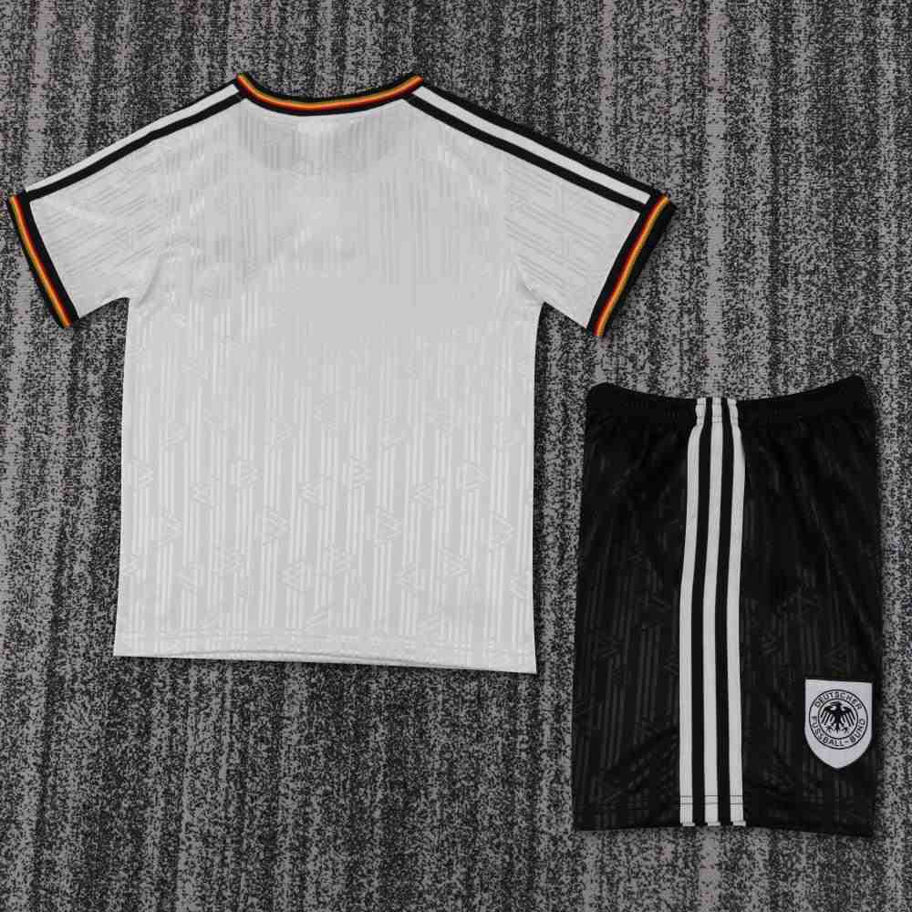 Niños Alemania 1996 Local Kit