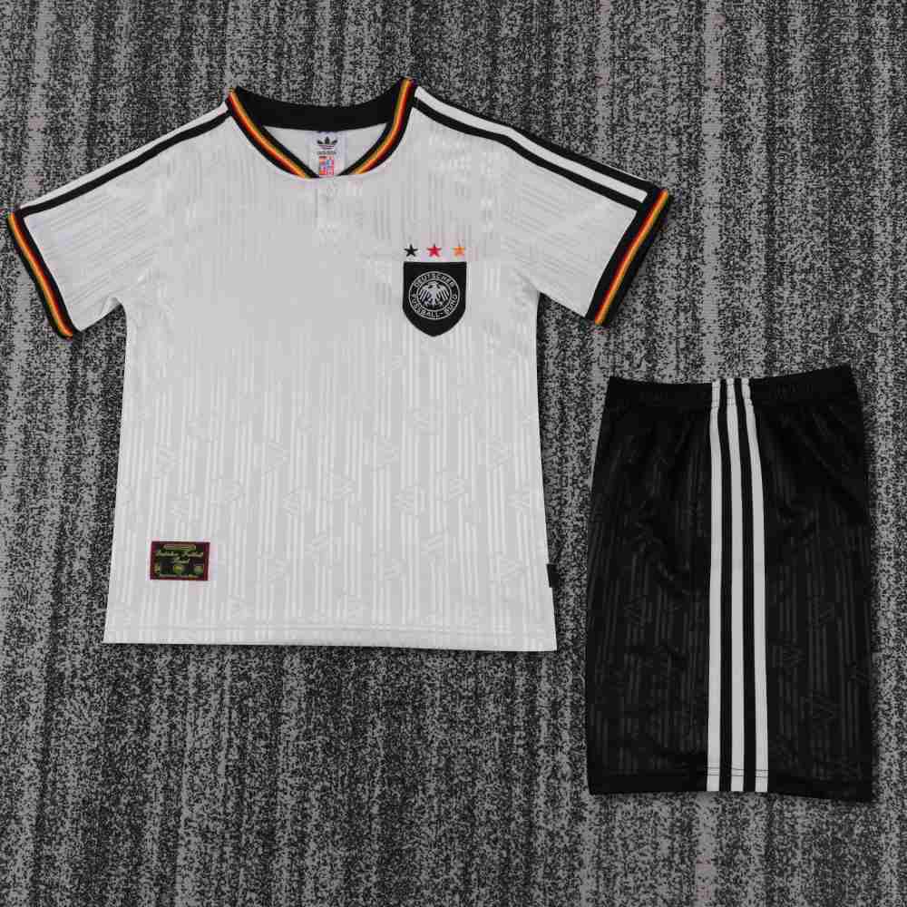Niños Alemania 1996 Local Kit
