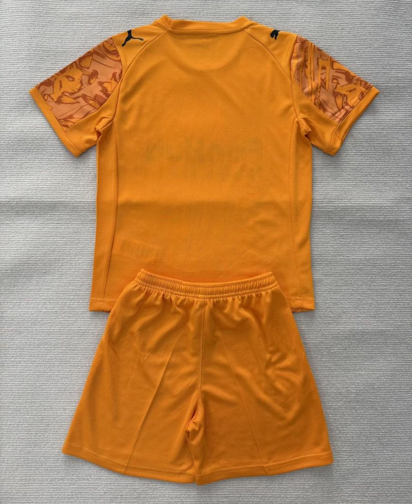 Niños Derby County 2025-26 Goalkeeper Kit