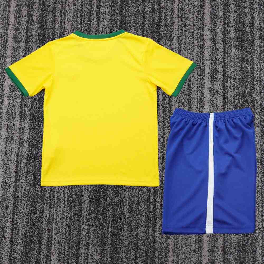 Niños Brasil 1970 Local Kit