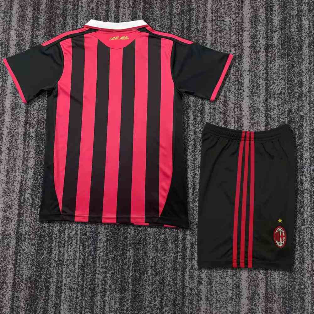 Niños AC Milan 2009-10 Local Kit