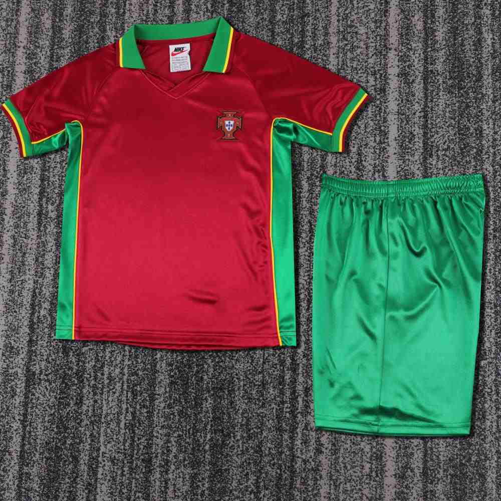 Niños Portugal 1998 Local Kit