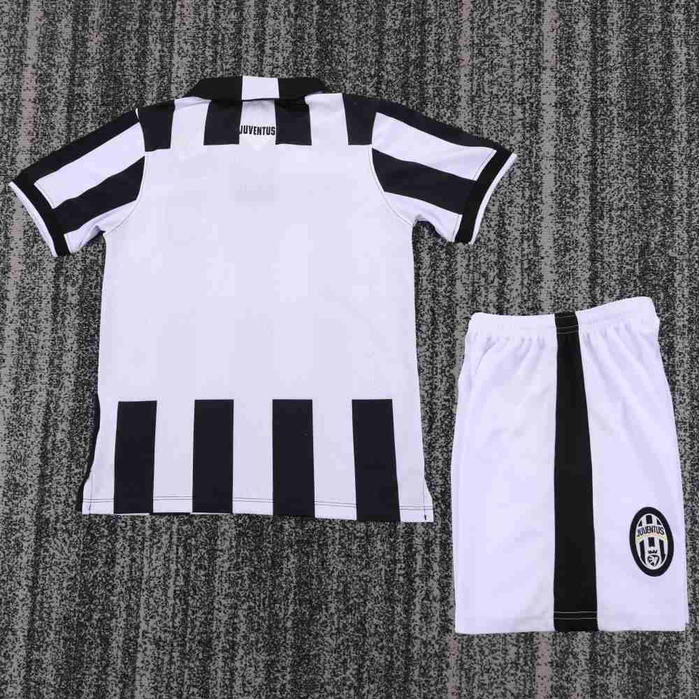 Niños Juventus 1914-15 Local Kit