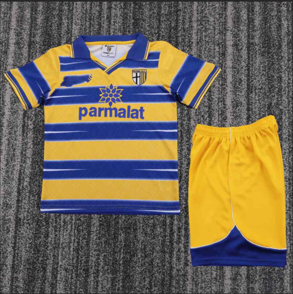 Niños Parma 1998-99 Local Kit