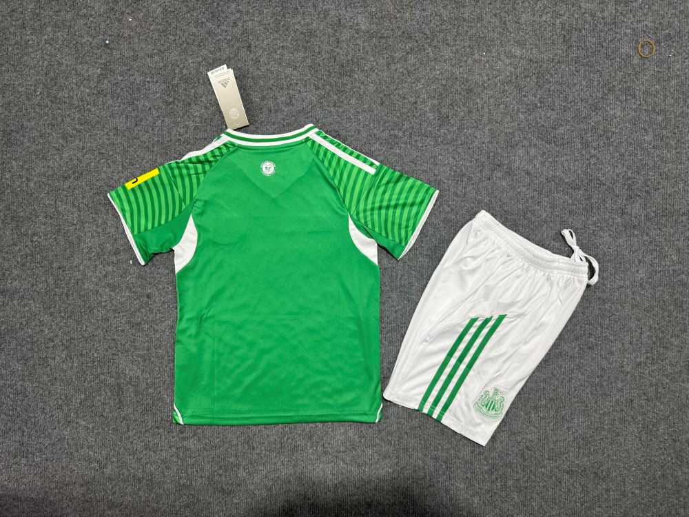 Niños Newcastle United 2025-26 Visitante Kit