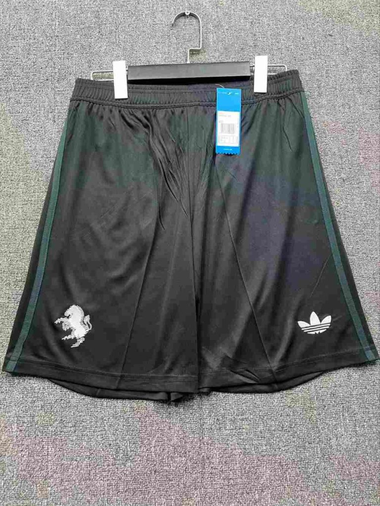 Juventus 2025-26 Tercera Shorts