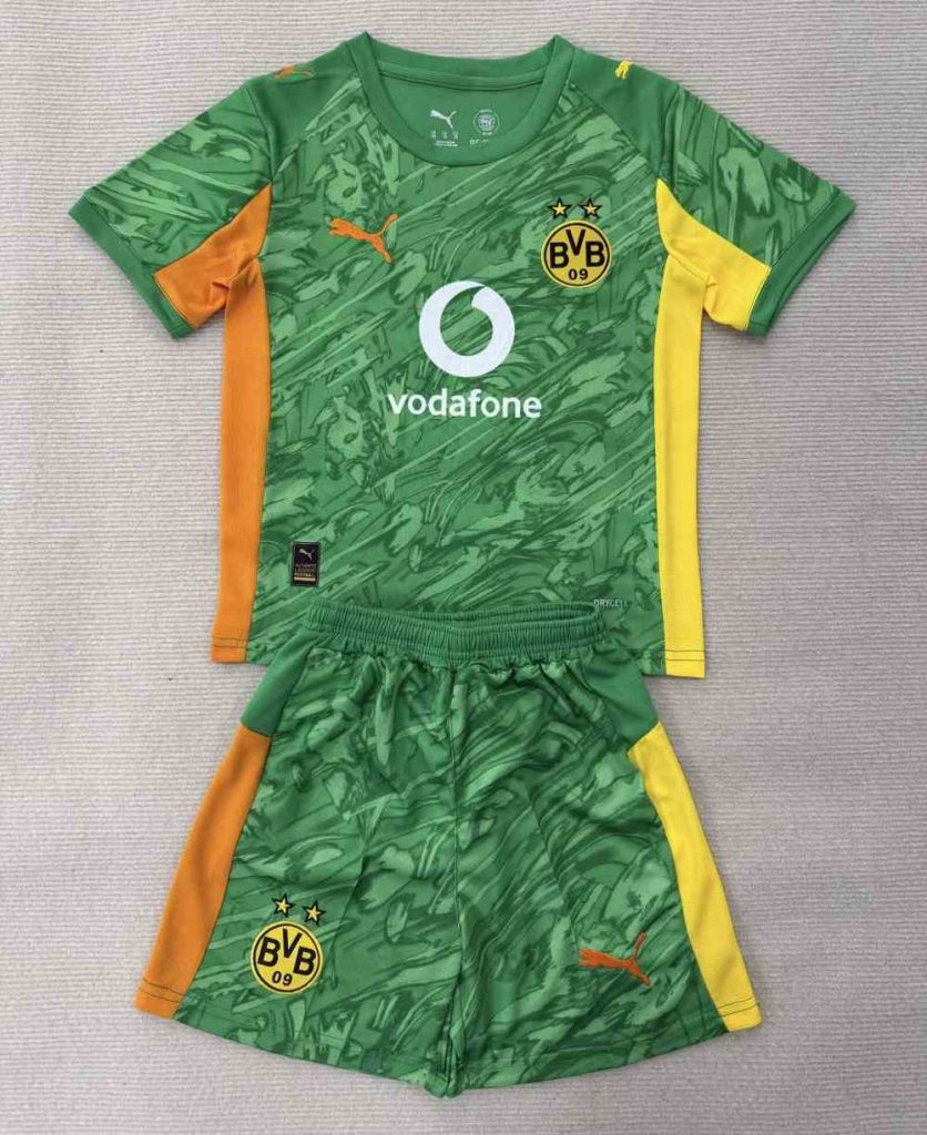 Niños Dortmund 2025-26 Goalkeeper Kit