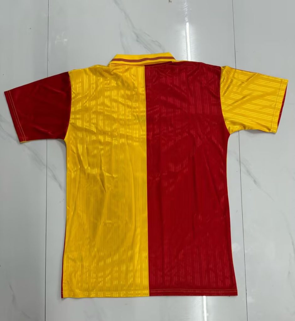 Galatasaray 1996-97 Camiseta local