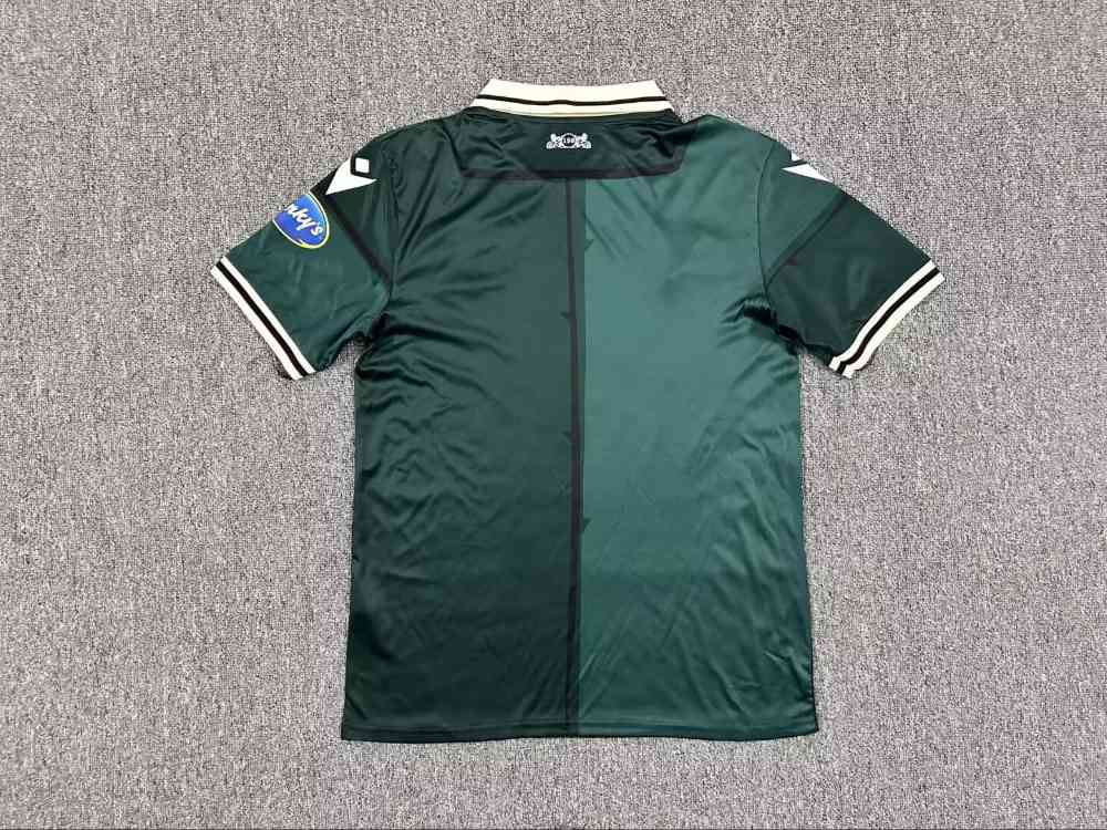 Brighton & Hove Albion 2025-26 Tercera camiseta
