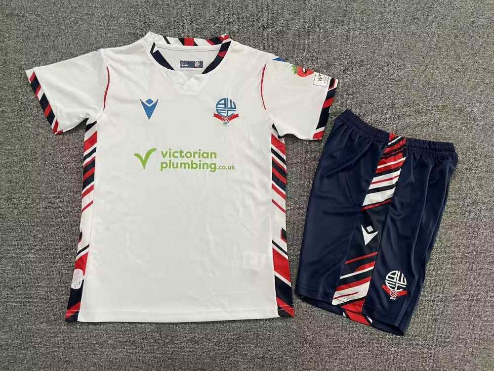 Niños Bolton Wanderers 2025-26 Local Kit