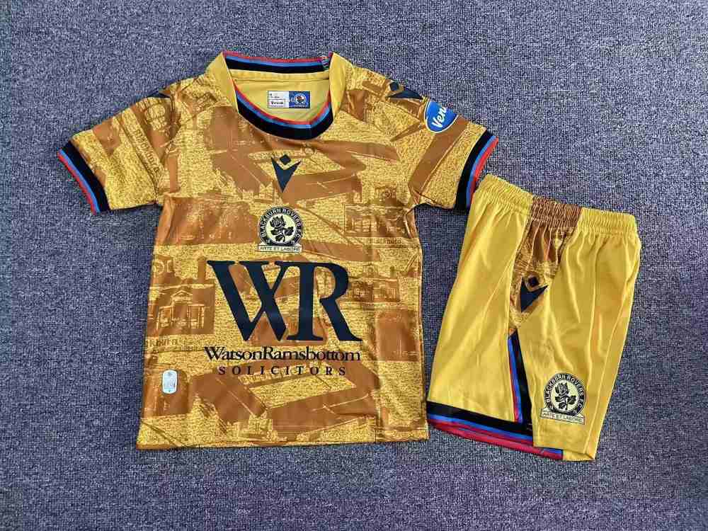 Niños Blackburn 2025-26 Tercera Kit
