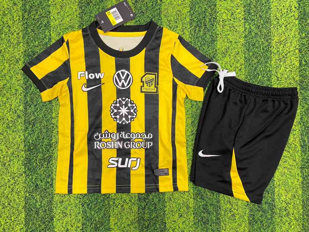 Niños Al Ittihad 2025-26 Local Kit