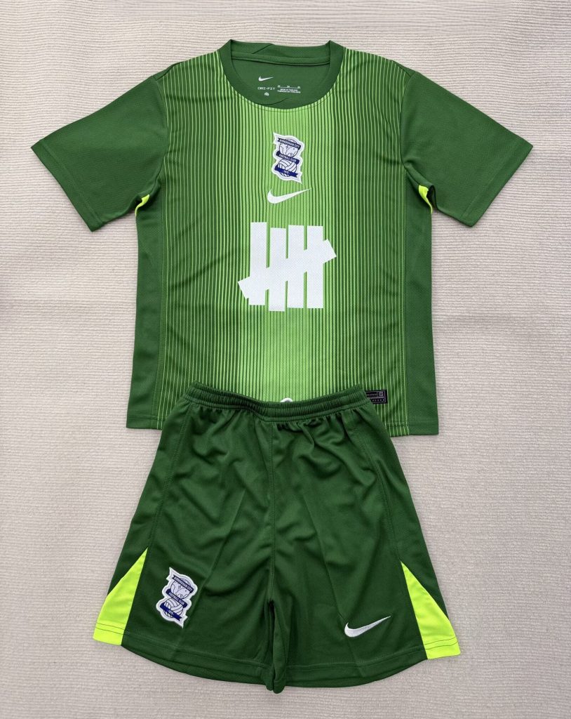 Niños Birmingham 2025-26 Goalkeeper Kit