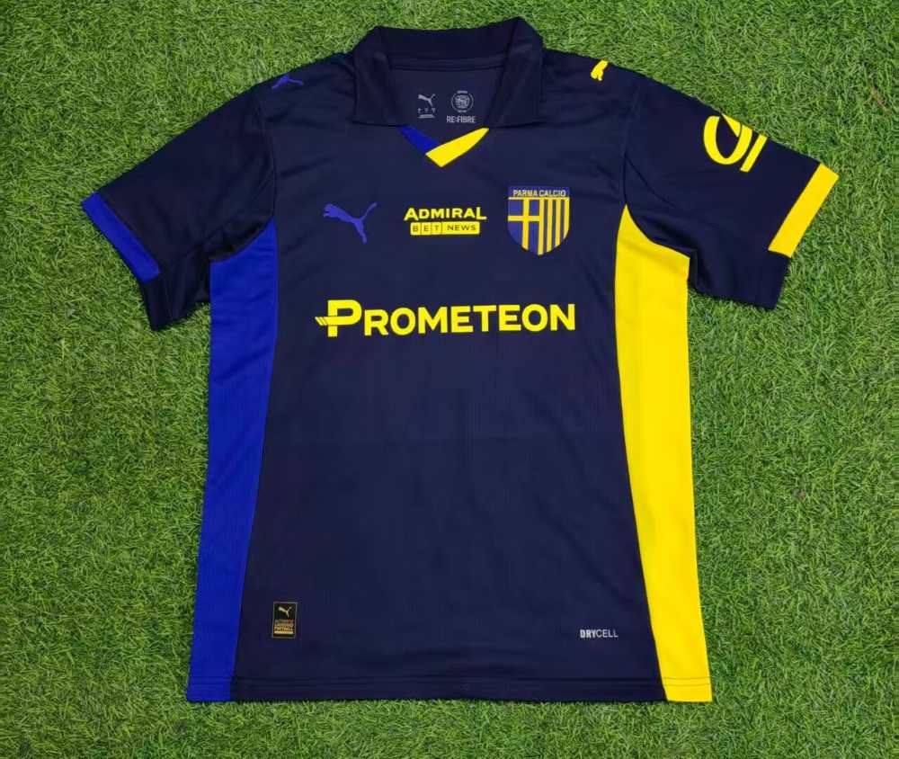 Parma 2025-26 Cuarta camiseta