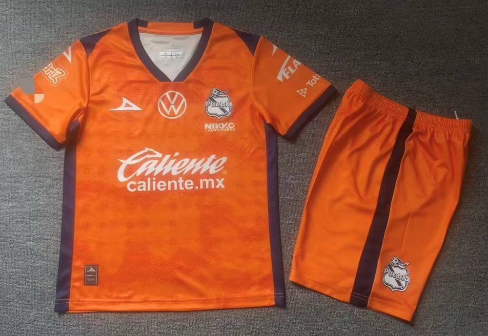 Niños Puebla 2025-26 Goalkeeper Kit