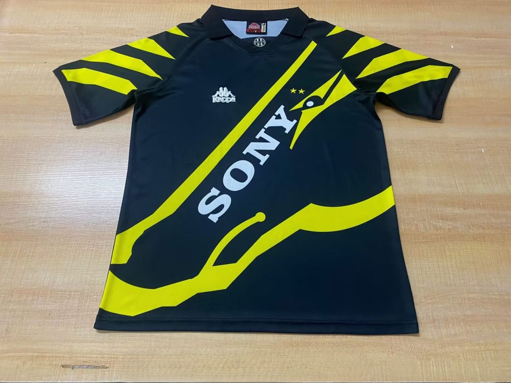 Juventus 1996-97 Cuarta camiseta