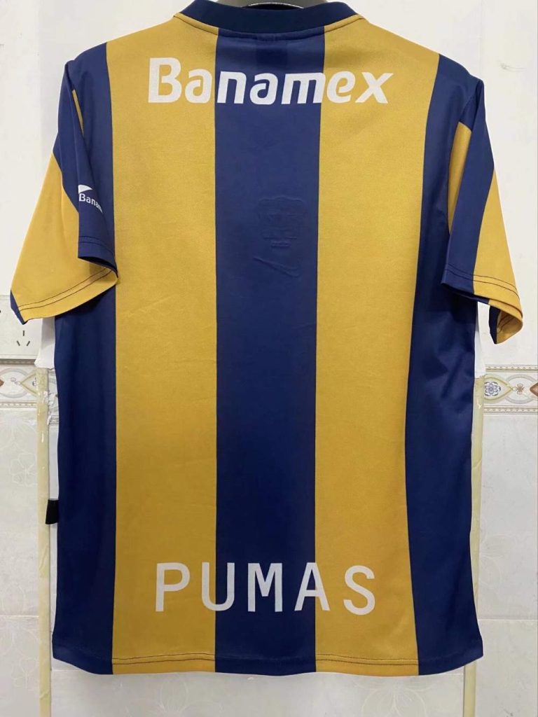 Pumas UNAM 2000-01 Camiseta local