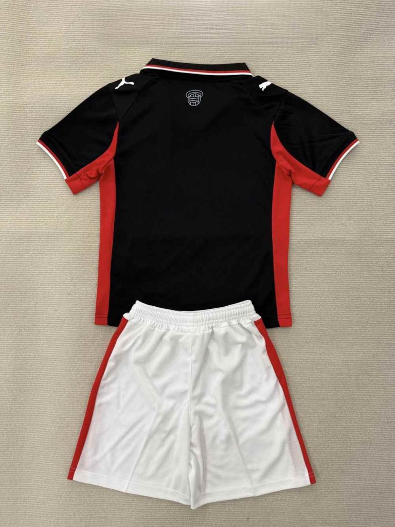 Niños Southampton 2025-26 Tercera Kit