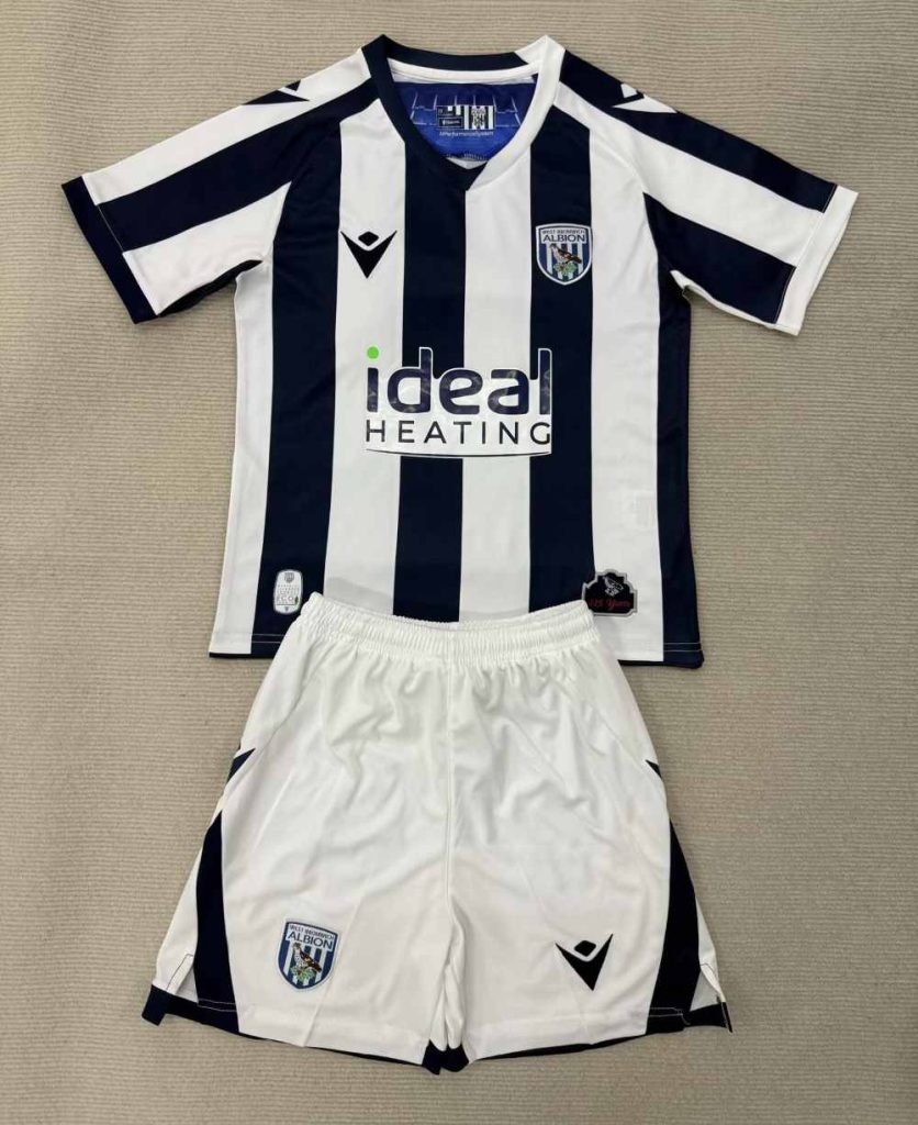 Niños West Bromwich Albion 2025-26 Local Kit