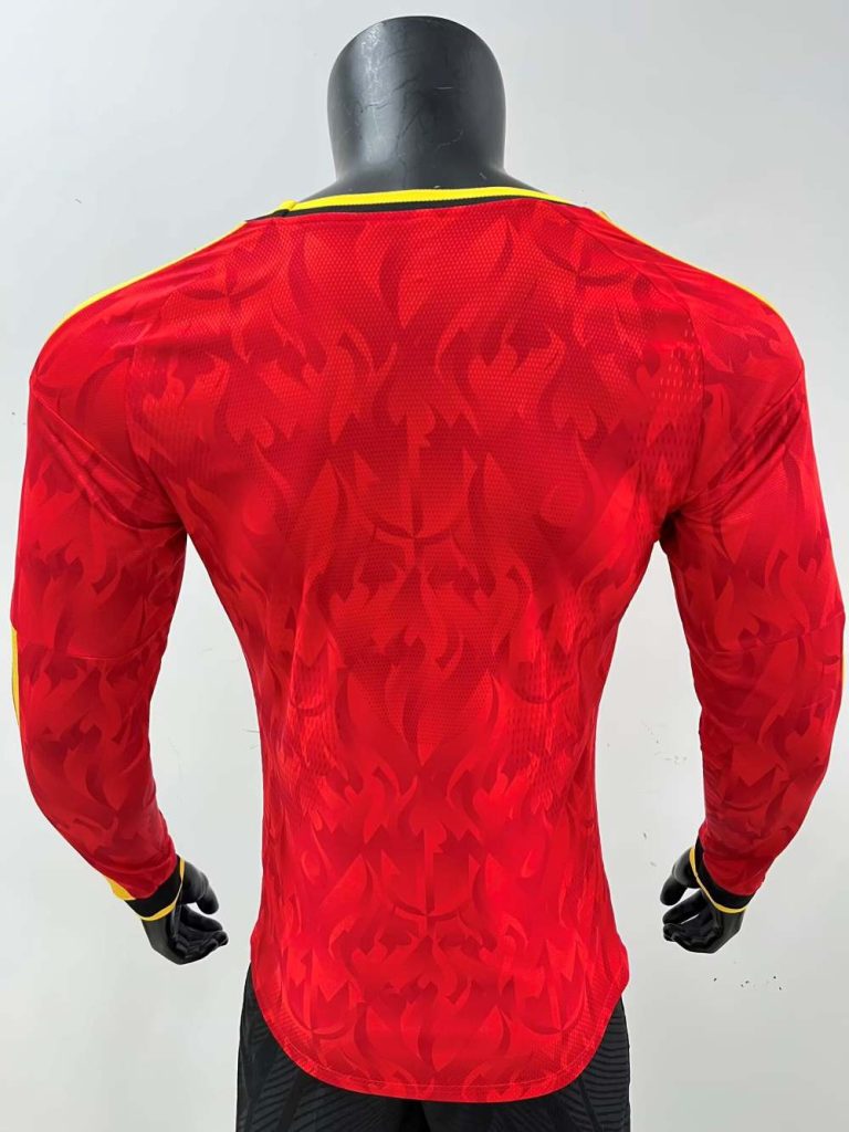 Bélgica 2026 Copa Mundial de la FIFA Camiseta local versión jugador de manga larga