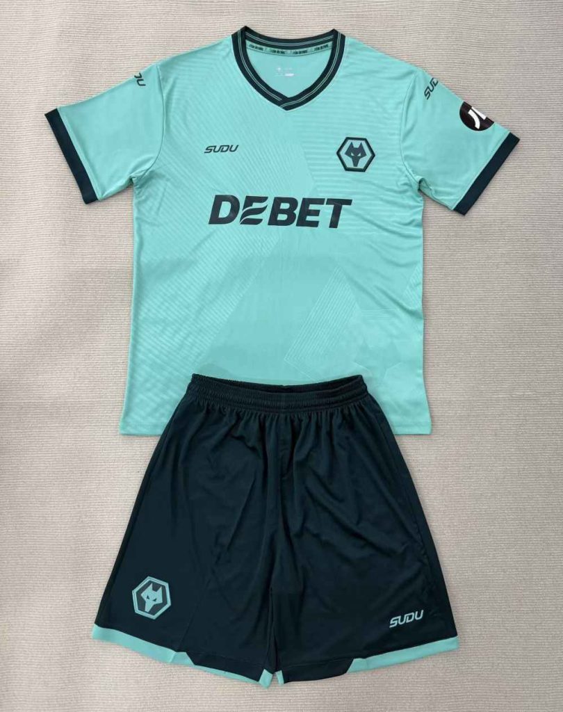 Niños Wolverhampton 2025-26 Visitante Kit