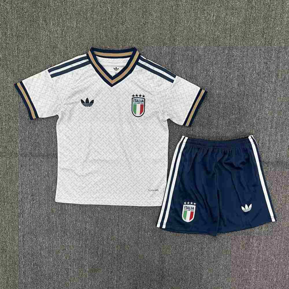 Niños Italia 2026 Visitante Kit