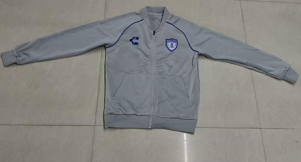 Pachuca 2025-26 chaqueta