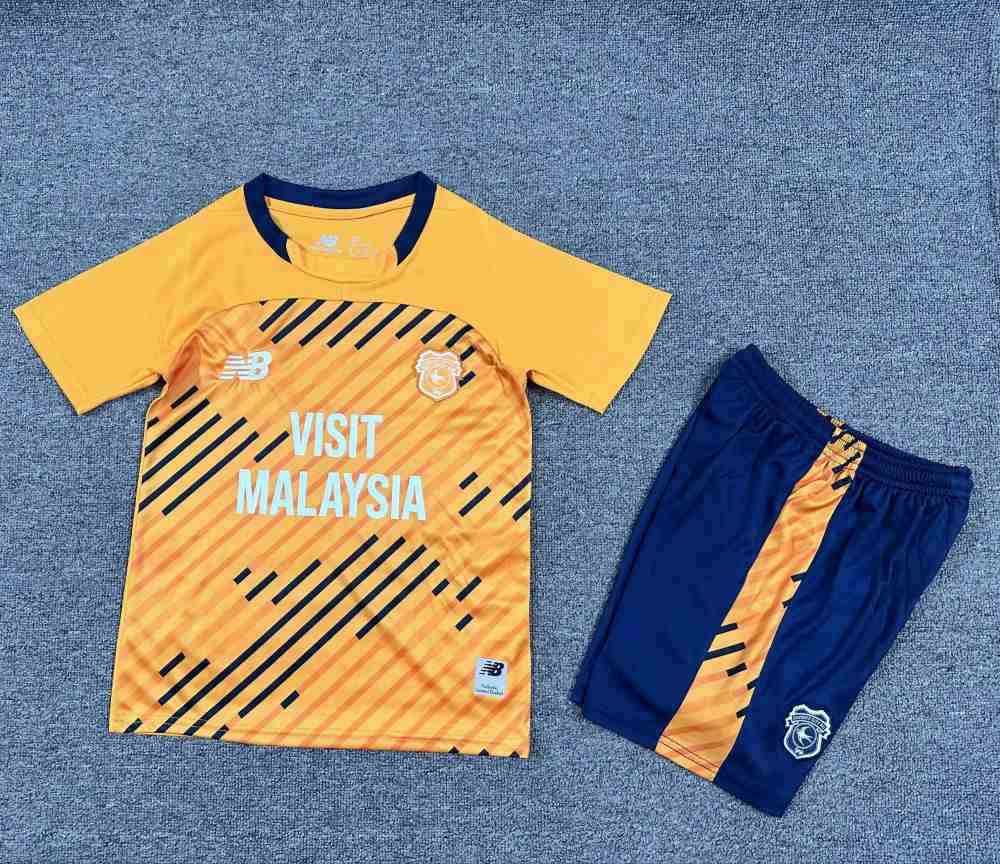 Niños Cardiff City 2025-26 Tercera Kit