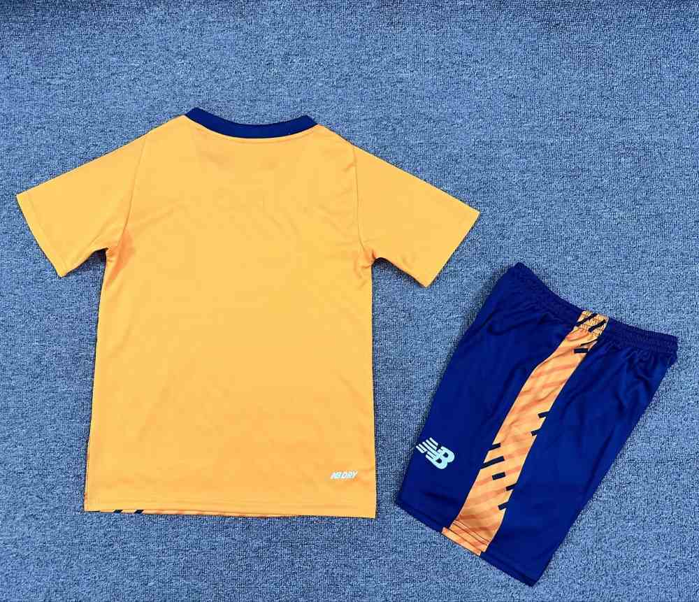 Niños Cardiff City 2025-26 Tercera Kit