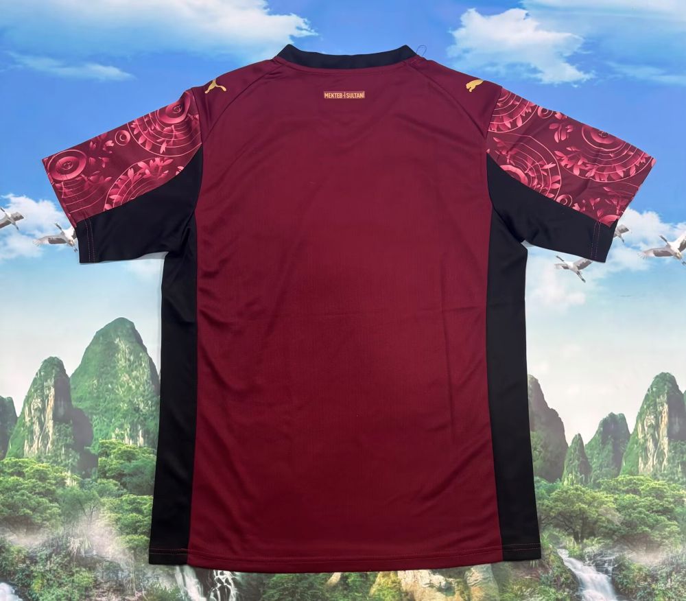 Galatasaray 2025-26 Tercera camiseta