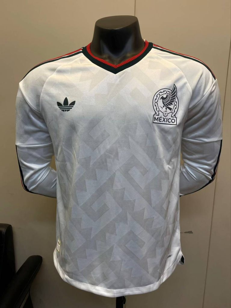 México 2026 Copa Mundial de la FIFA Camiseta visitante versión jugador de manga larga