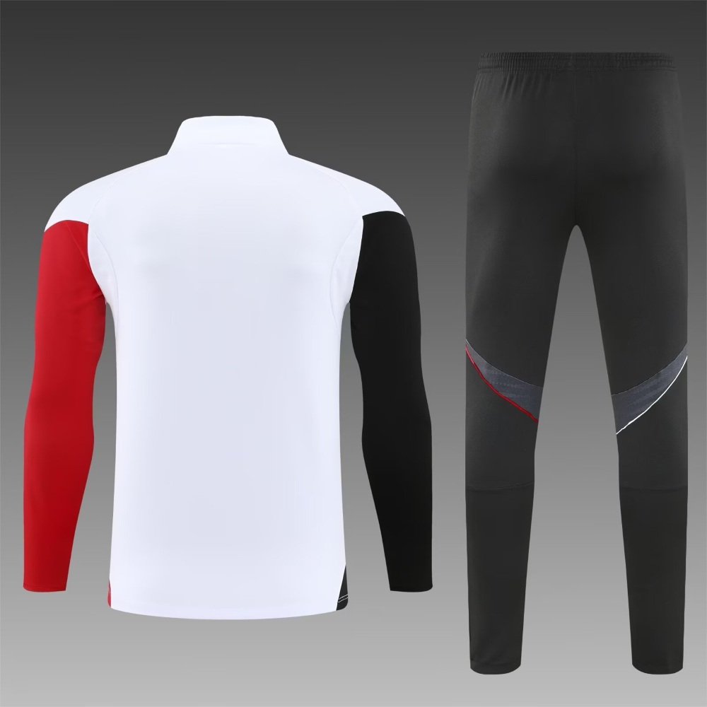 Niños Ajax 2025-26 Entrenamiento Suits