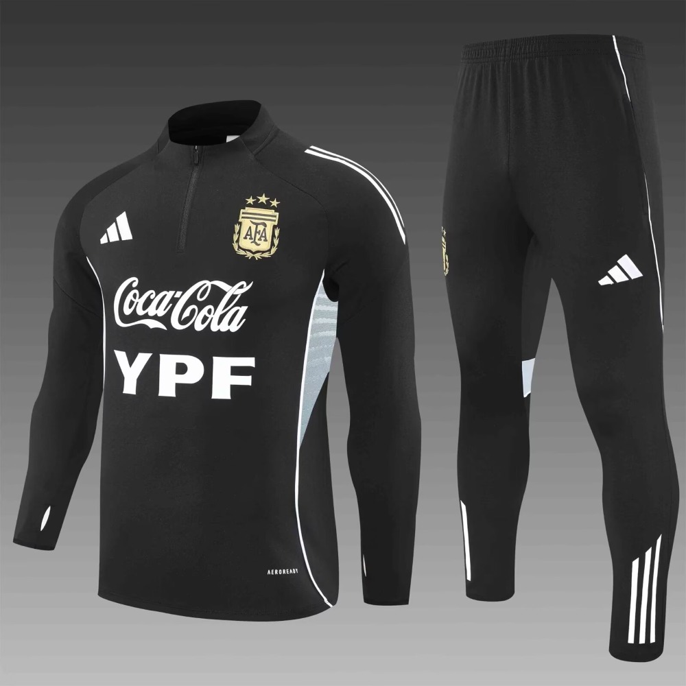 Niños Argentina 2025-26 Entrenamiento Suits