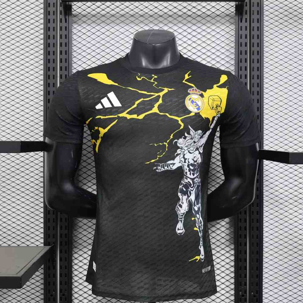 Real Madrid 2025 Marvel Especial Camiseta versión jugador