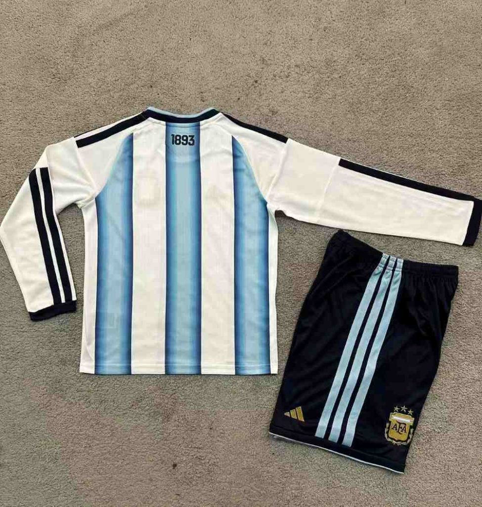 Niños Argentina 2026 Copa Mundial de la FIFA Local Long Sleeve Kit
